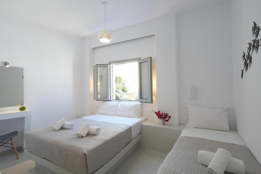 Fira Center Freedom Rooms Extérieur photo