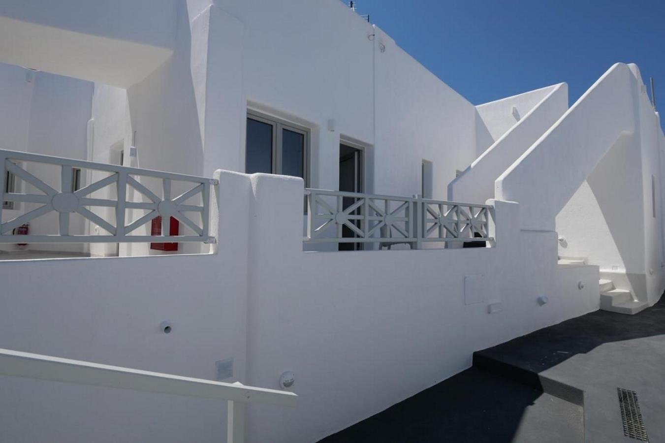 Fira Center Freedom Rooms Extérieur photo